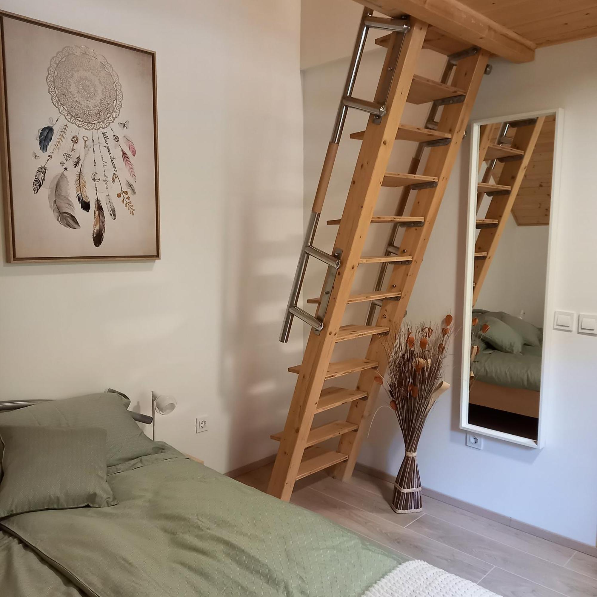 Vitanje Hisa Lunna - Apartments In A Forest Paradise מראה חיצוני תמונה