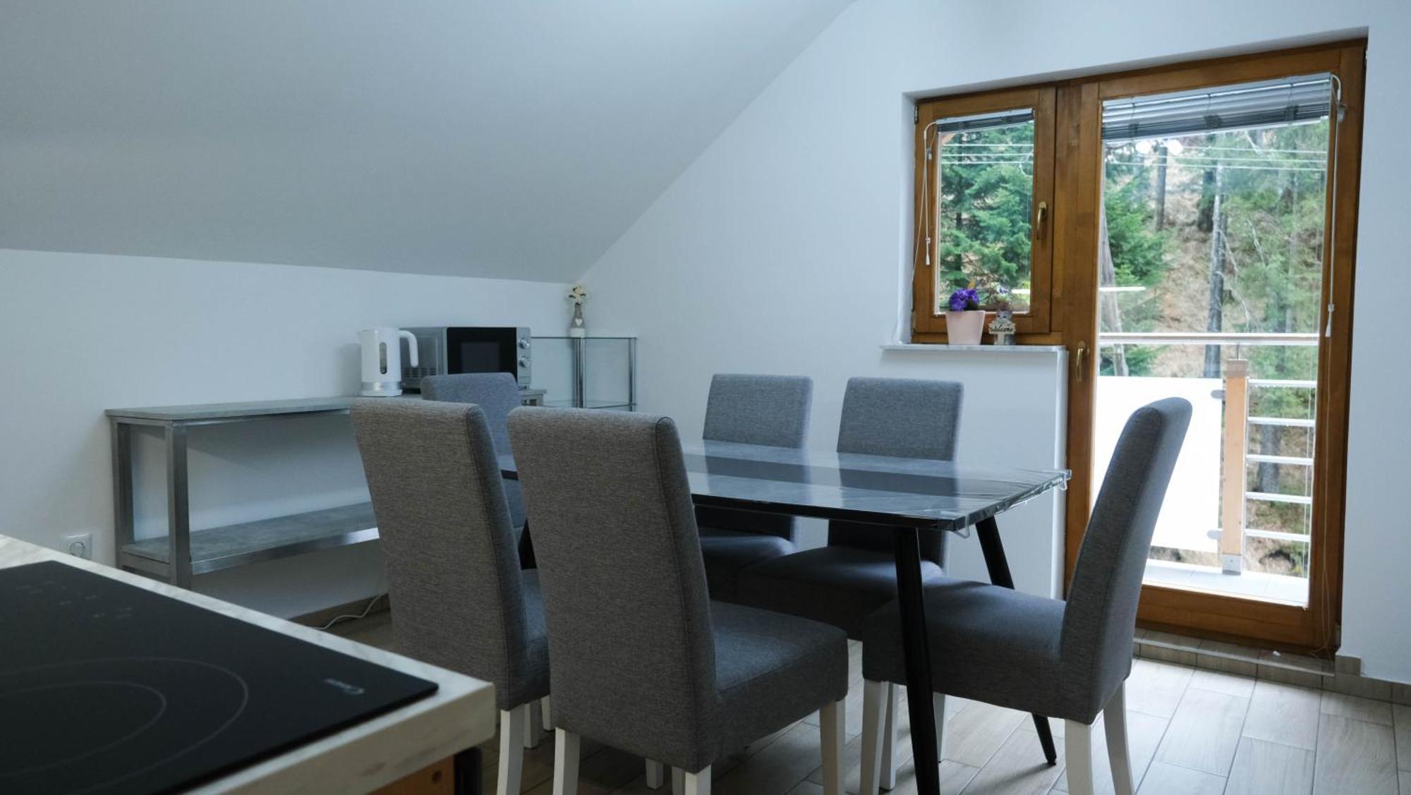 Vitanje Hisa Lunna - Apartments In A Forest Paradise מראה חיצוני תמונה