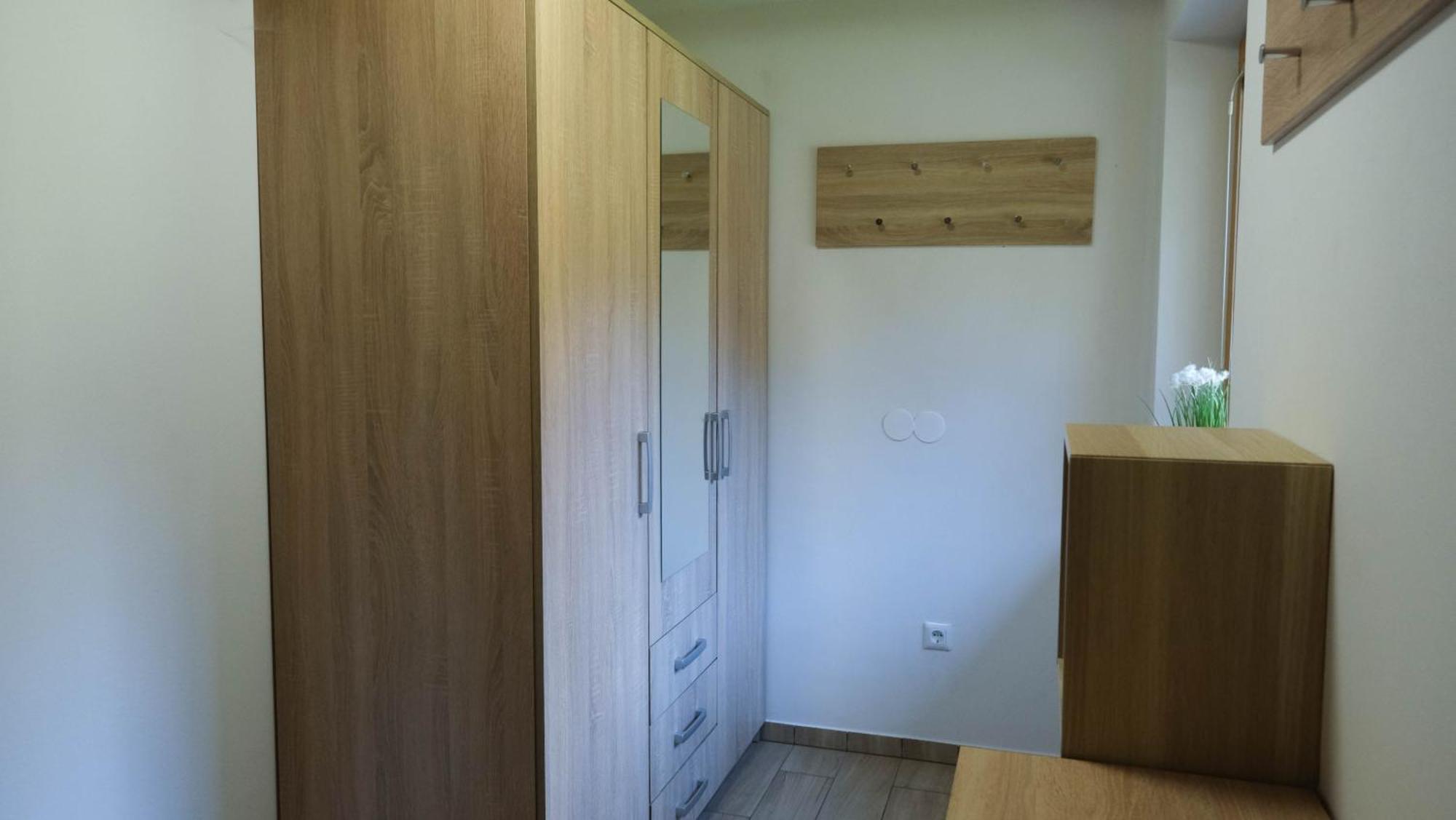 Vitanje Hisa Lunna - Apartments In A Forest Paradise מראה חיצוני תמונה